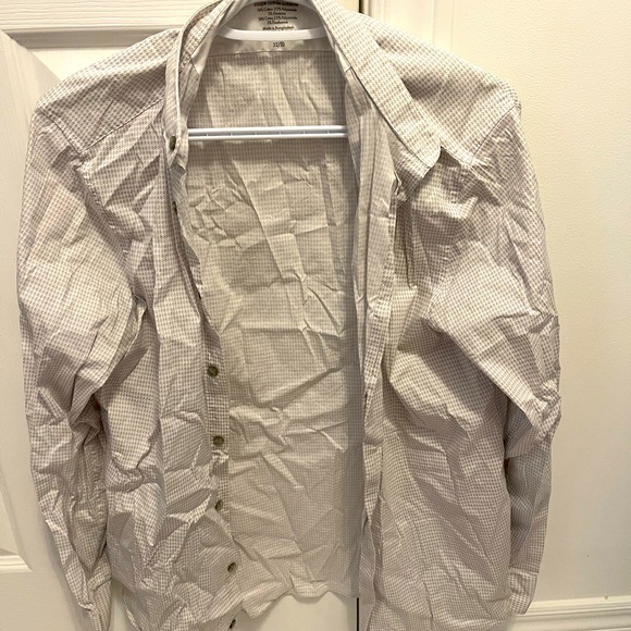 Calvin Klein - Picture 1 of 4